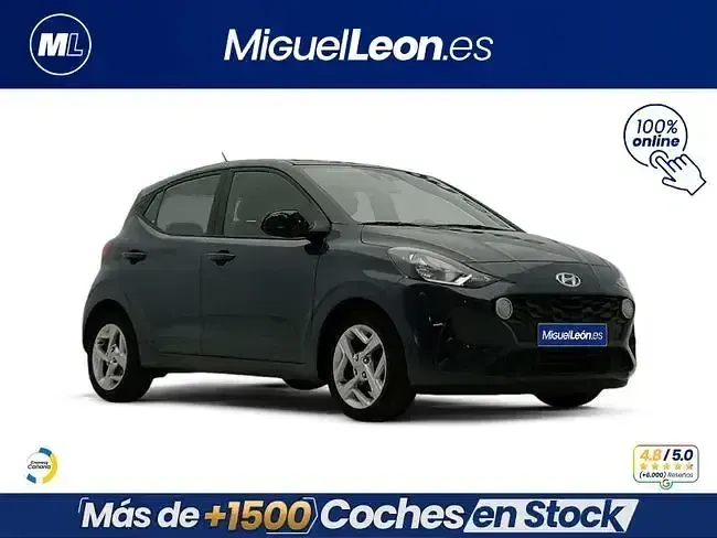 Usado Hyundai i10 67 CV (49 kW) 2023 Gris Utilitario