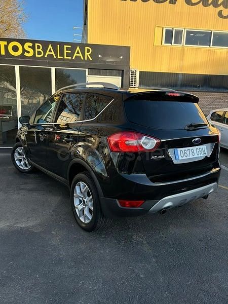 Usado Ford Kuga Trend 136 CV (100 kW) 2009 Negro SUV