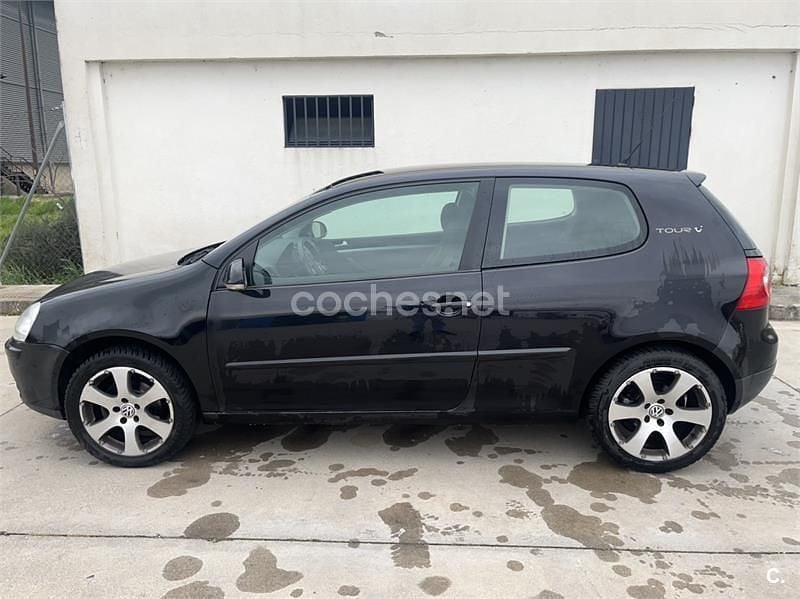 Usado VW Golf V Conceptline 75 CV (55 kW) 2007 Negro Berlina