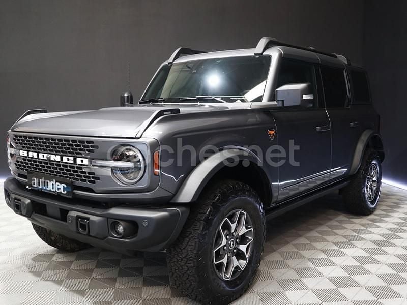 Usado Ford Bronco 335 CV (246 kW) 2024 Gris / plata SUV