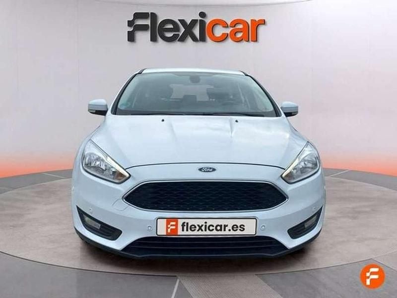 Usado Ford Focus Trend+ 125 CV (91 kW) 2017 Blanco Utilitario