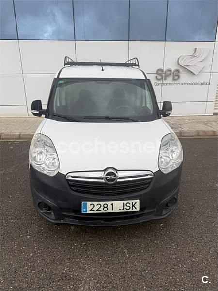 Blanco Usado 2016 Opel Combo Expression Monovolumen | 4990 € (Buen precio) - Imagen 1/4