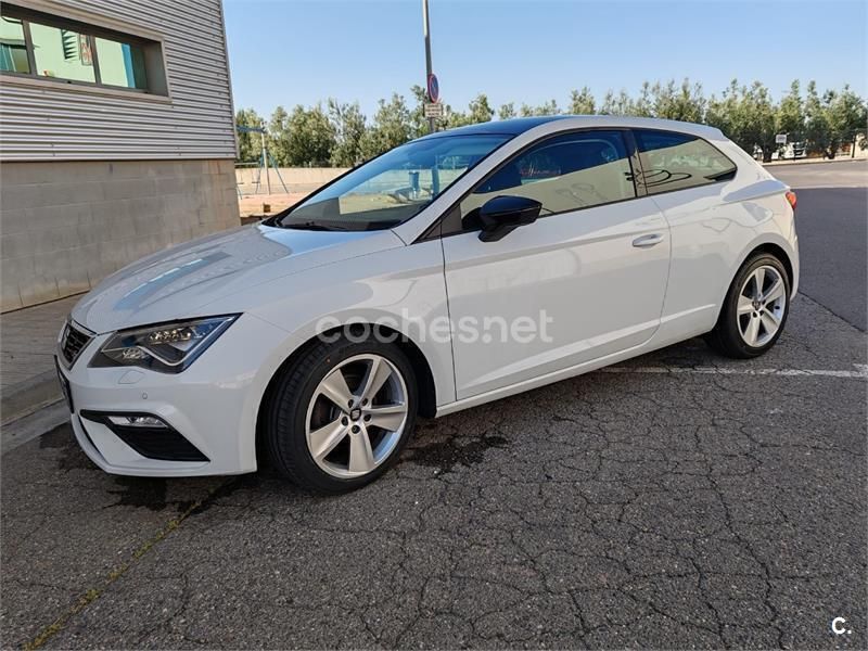 Blanco Usado 2017 Seat Leon FR Berlina | 13.200 € (Buen precio) - Imagen 1/4