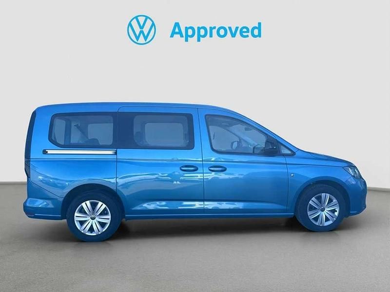 Usado VW Caddy Maxi 102 CV (75 kW) 2025 Azul Monovolumen