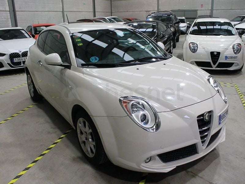 Usado Alfa Romeo MiTo Distinctive 78 CV (57 kW) 2011 Blanco Utilitario