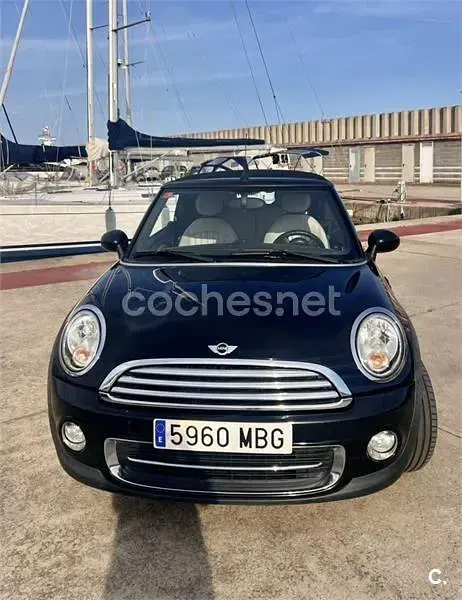 Usado Mini Cooper Cabriolet 122 CV (89 kW) 2012 Negro Descapotable