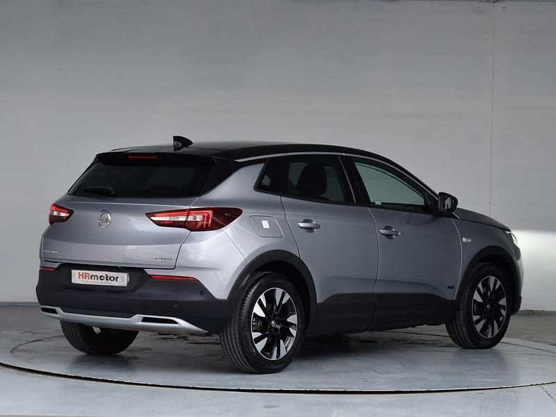 Usado Opel Grandland X Ultimate 300 CV (220 kW) 2021 Gris / plata SUV