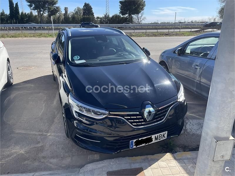 Usado Renault Mégane GrandTour Techno 140 CV (102 kW) 2022 Negro Familiar