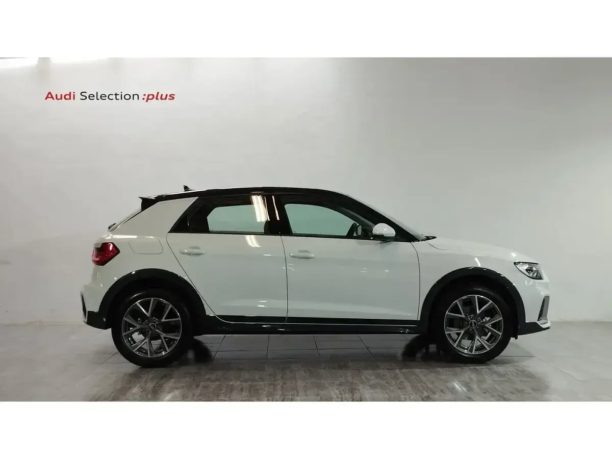 Usado Audi A1 150 CV (110 kW) 2025 Blanco SUV