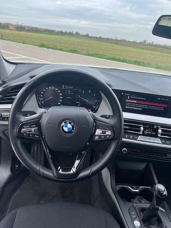 Usado BMW 116 116 HP (85 kW) 2021 Branco Citadino