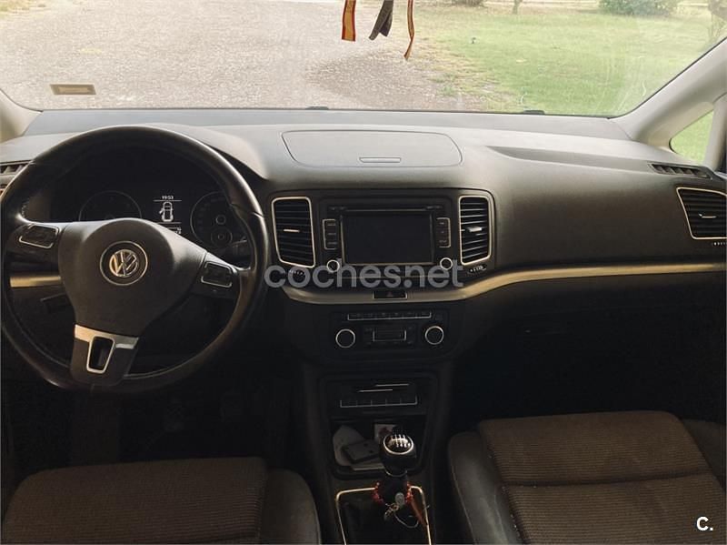 Usado VW Sharan Advance 140 CV (102 kW) 2011 Negro Monovolumen