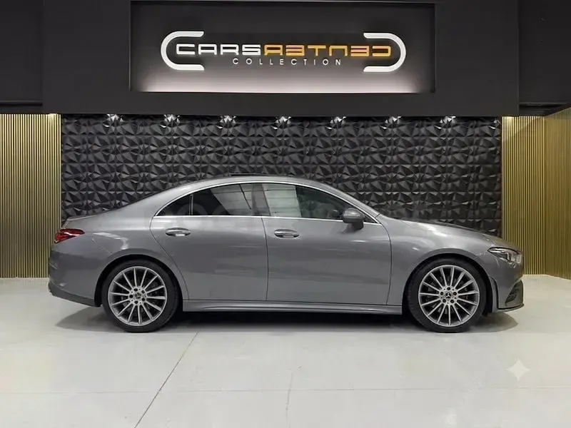 Usado Mercedes CLA250e 218 CV (160 kW) 2021 Beige Coupe