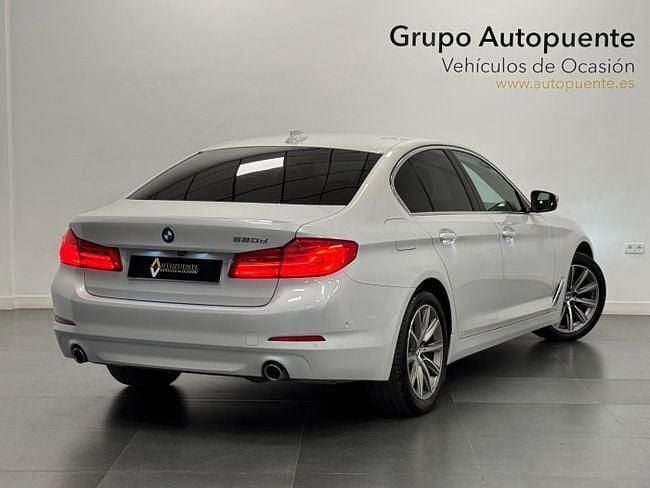 Usado BMW 520 Comfort Edition 190 CV (139 kW) 2018 Blanco Berlina