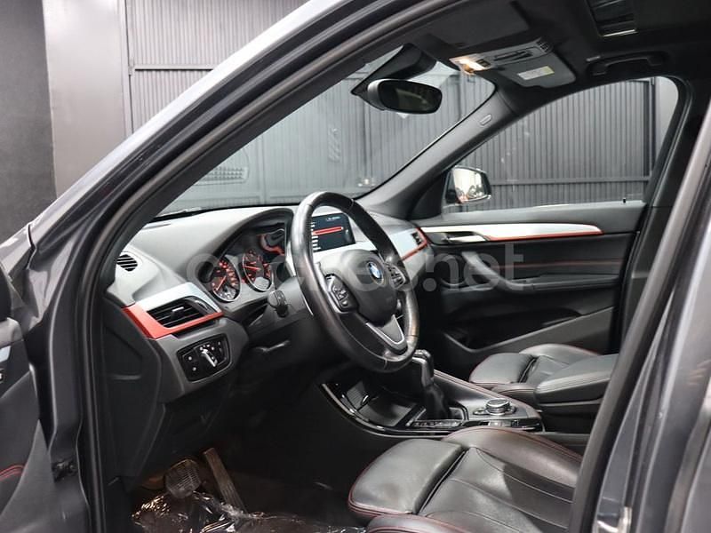 Usado BMW X1 Comfort Edition 190 CV (139 kW) 2015 Gris / plata SUV