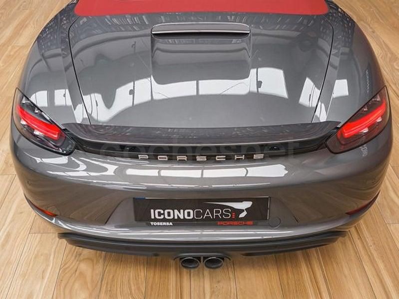 Usado Porsche 718 Boxster 300 CV (220 kW) 2024 Gris / plata Descapotable