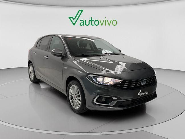 Usado Fiat Tipo Life 101 CV (74 kW) 2021 Gris Berlina