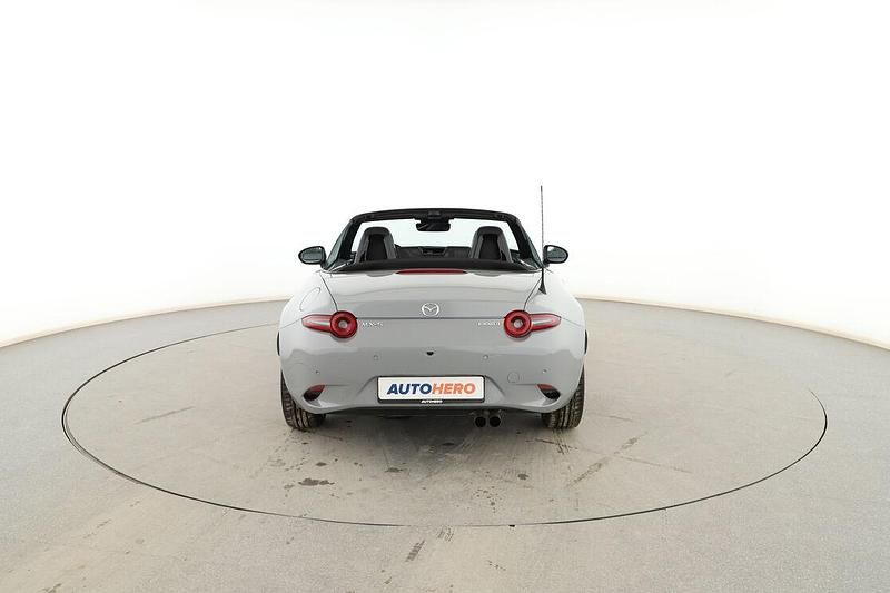 Usado Mazda MX5 Homura-Line 184 CV (135 kW) 2024 Gris Descapotable