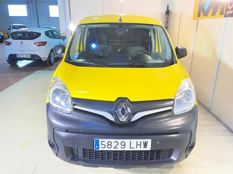 Usado Renault Kangoo 95 CV (69 kW) 2020 Amarillo Utilitario