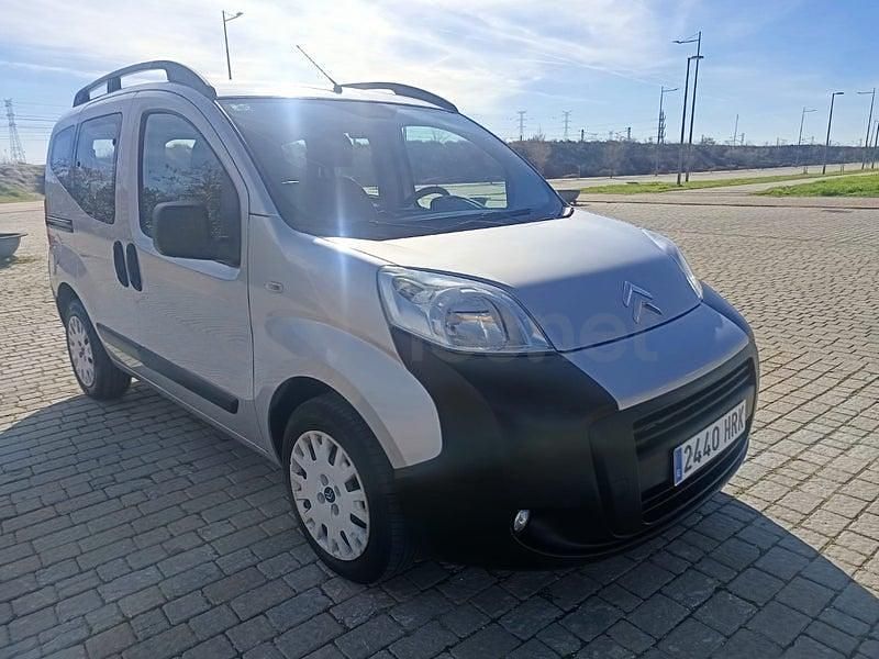 Usado Citroën Nemo XTR 75 CV (55 kW) 2014 Gris / plata Monovolumen