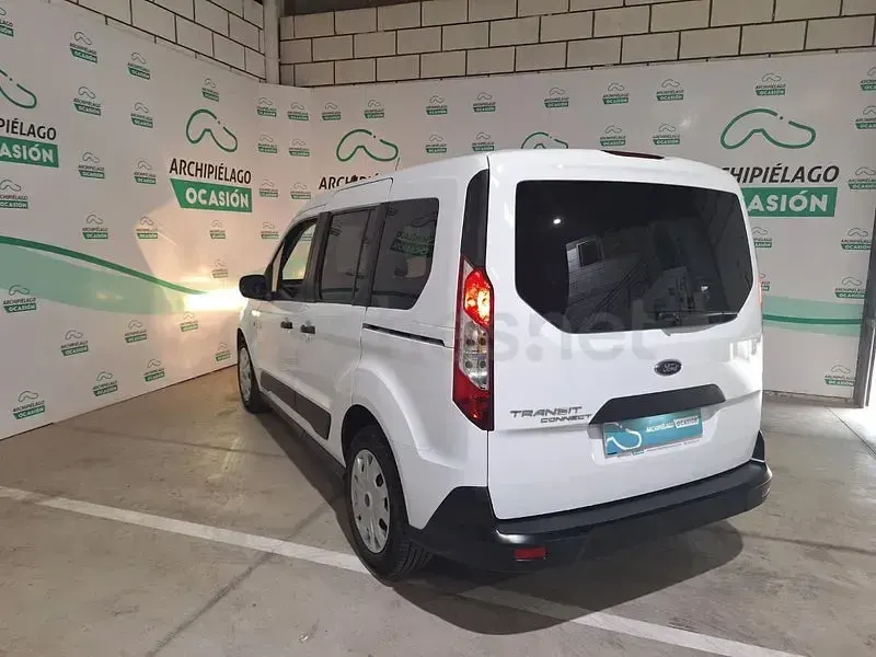Usado Ford Tourneo Connect Trend 100 CV (73 kW) 2022 Blanco Monovolumen