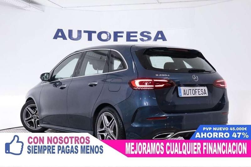 Usado Mercedes B200 AMG line 150 CV (110 kW) 2020 Verde Monovolumen