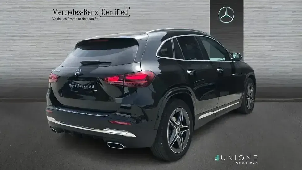 Usado Mercedes GLA200 150 CV (110 kW) 2026 Negro SUV
