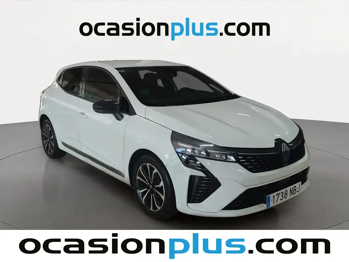 Usado Renault Clio Techno 91 CV (66 kW) 2025 Blanco Utilitario