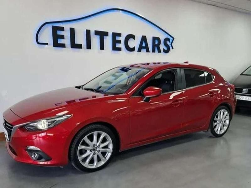 Usado Mazda 3 Luxury 105 CV (77 kW) 2016 Burdeos Utilitario