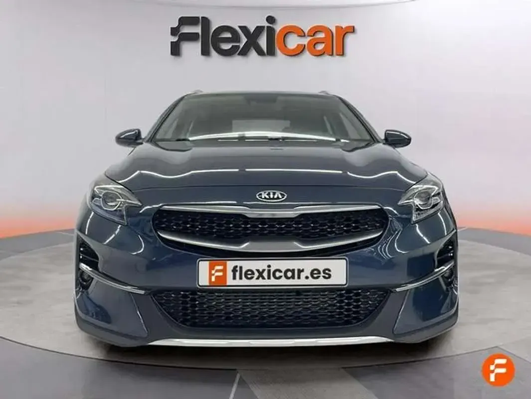 Usado Kia XCeed 136 CV (100 kW) 2019 Azul SUV