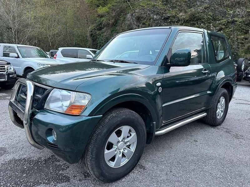 Usado Mitsubishi Montero 115 CV (84 kW) 2006 Verde SUV