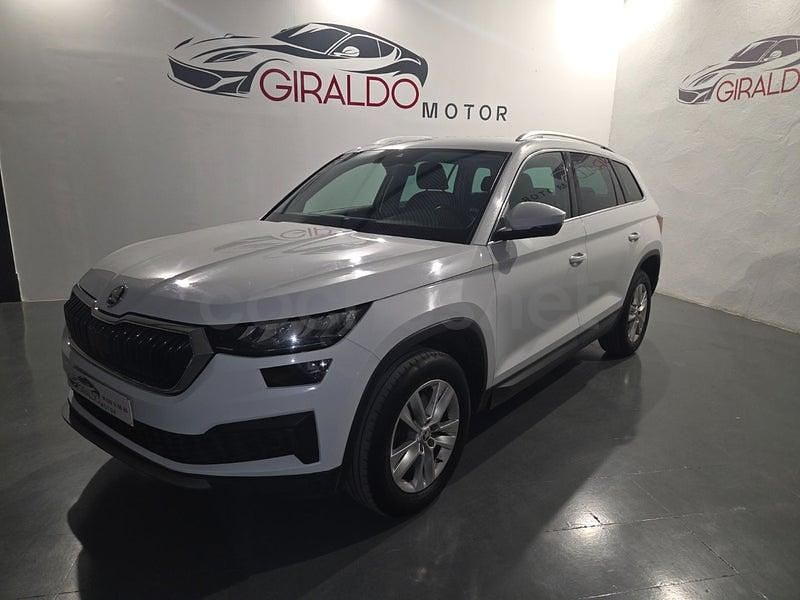Usado Skoda Kodiaq Ambition 150 CV (110 kW) 2023 Blanco SUV