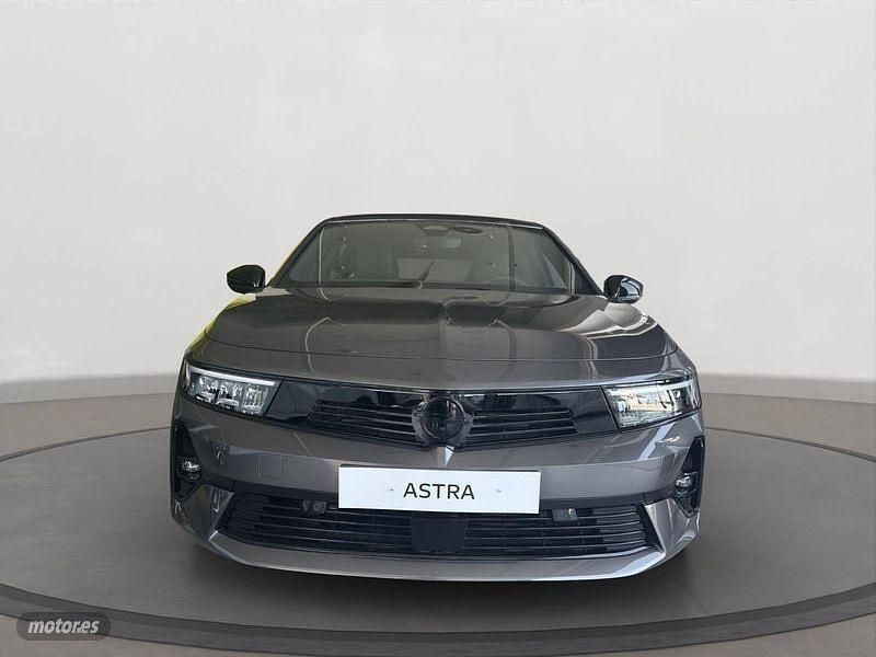 Nuevo Opel Astra 130 CV (95 kW) 2025 Gris Berlina