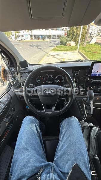 Usado Ford Tourneo Titanium 185 CV (136 kW) 2021 Blanco Monovolumen