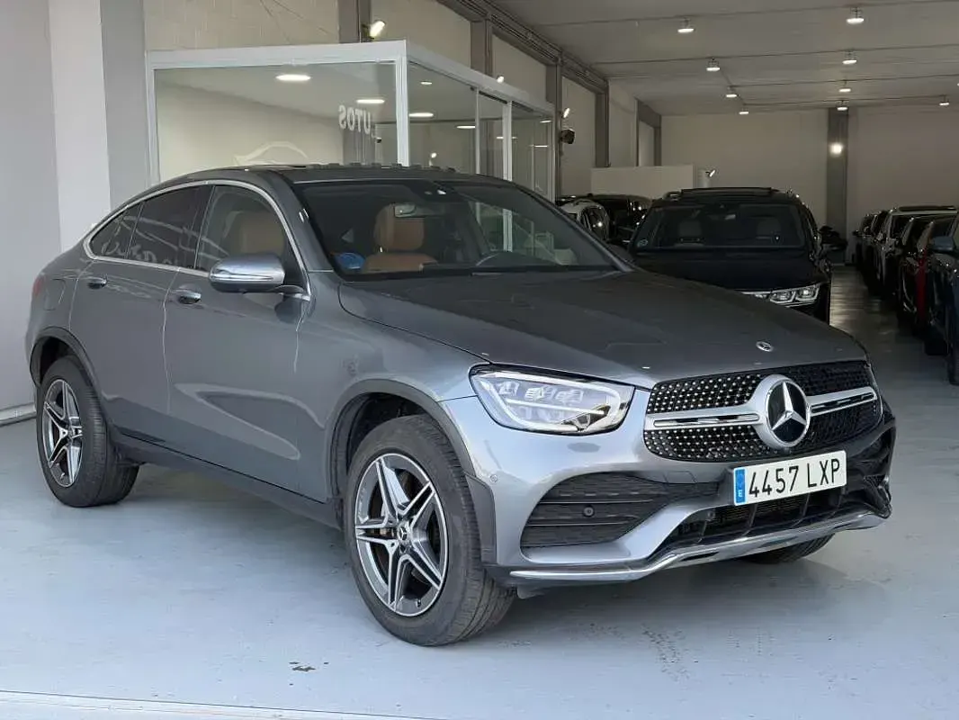 Usado Mercedes GLC300e 306 CV (225 kW) 2022 Gris SUV