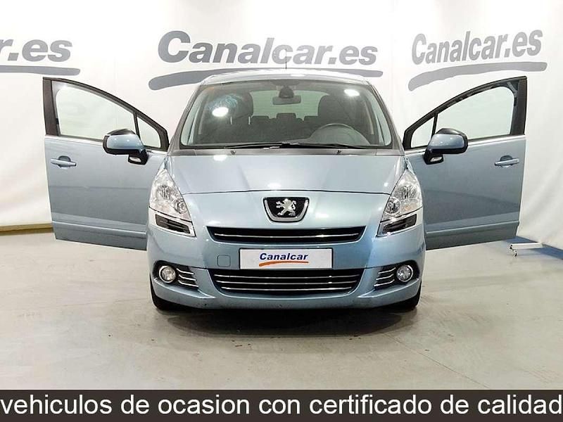 Usado Peugeot 5008 Active 112 CV (82 kW) 2012 Azul Monovolumen