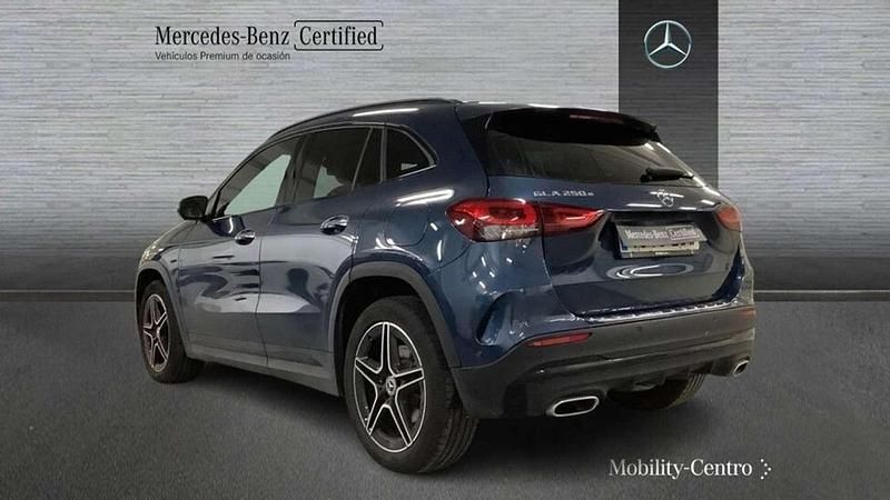 Usado Mercedes GLA250 224 CV (164 kW) 2022 Azul SUV