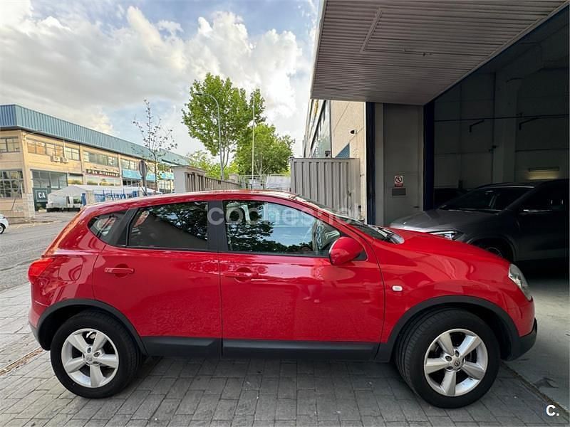 Rojo Usado 2009 Nissan Qashqai Acenta SUV | 3900 € (Buen precio) - Imagen 1/4