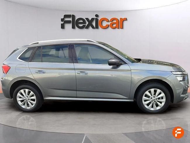 Usado Skoda Kamiq Active 110 CV (80 kW) 2020 Gris SUV