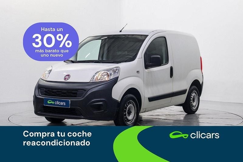 Blanco Usado 2019 Fiat Fiorino Van | 8490 € (Precio justo) - Imagen 1/4