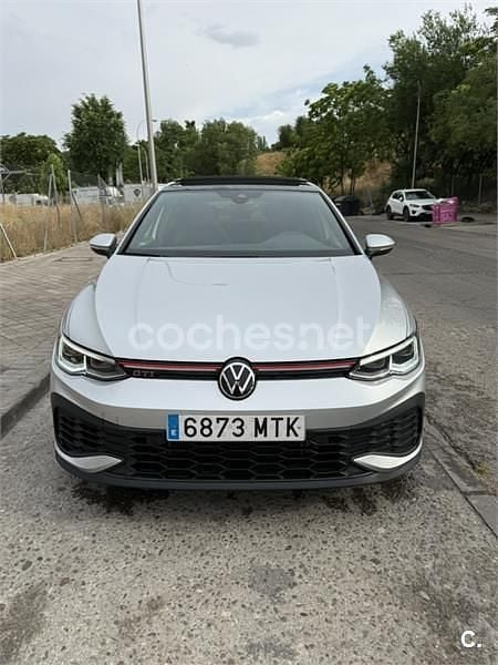 Usado VW Golf VIII GTI Clubsport 301 CV (221 kW) 2022 Gris / plata Berlina