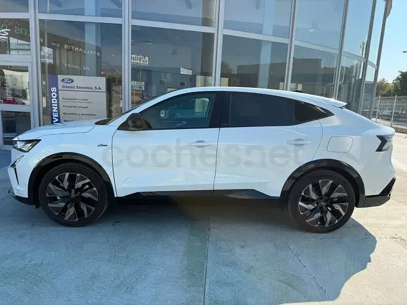 Usado Renault Rafale Esprit Alpine 300 CV (220 kW) 2025 Blanco SUV