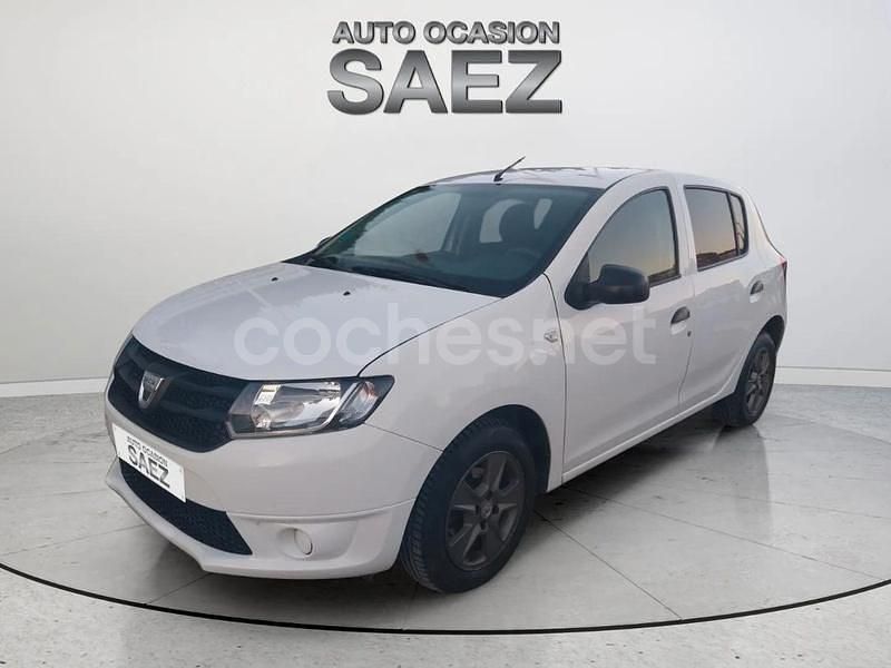 Blanco Usado 2014 Dacia Sandero Ambiance Berlina | 6900 € (Precio justo) - Imagen 1/4