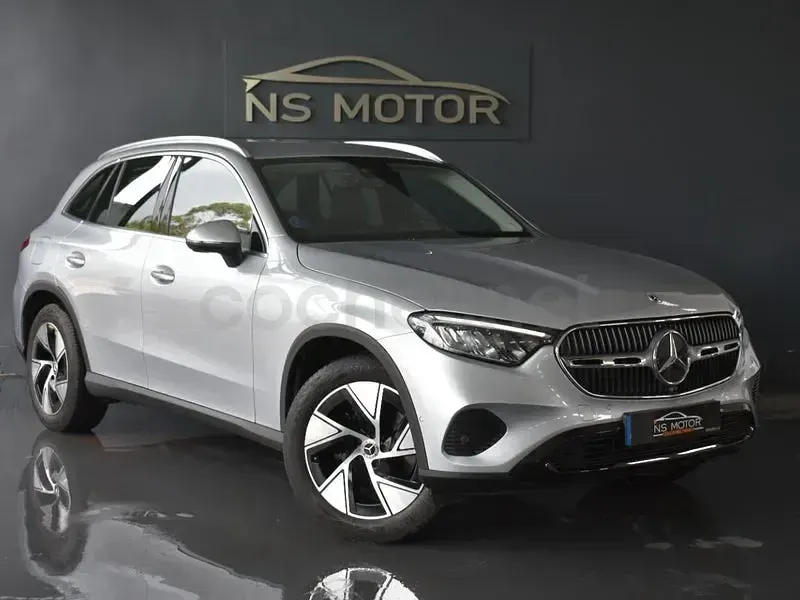 Usado Mercedes GLC220 197 CV (144 kW) 2023 Gris / plata SUV