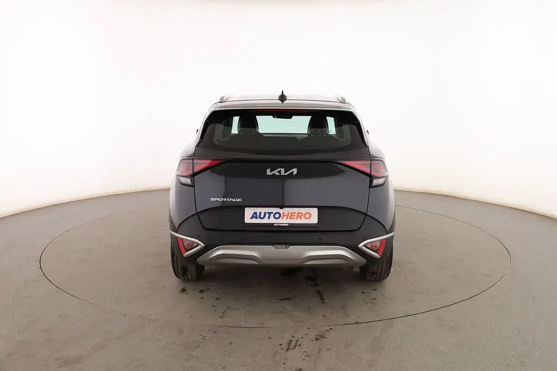 Usado Kia Sportage Vision 150 CV (110 kW) 2024 Gris SUV