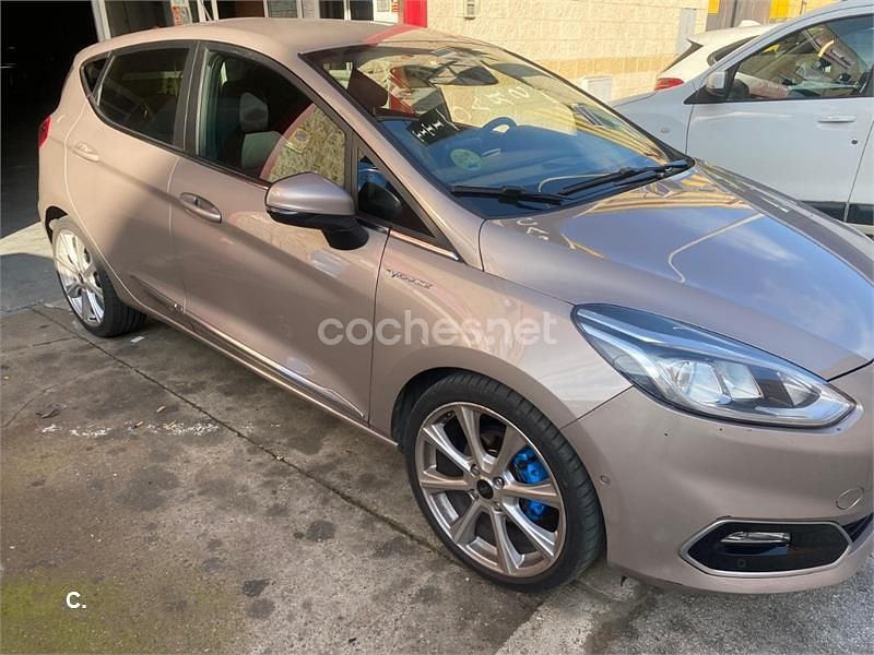 Usado Ford Fiesta Vignale 85 CV (62 kW) 2018 Beige Berlina