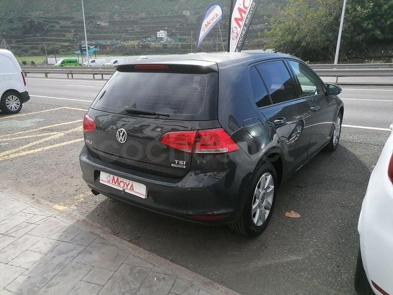 Usado VW Golf VII Edition 105 CV (77 kW) 2014 Gris / plata Berlina