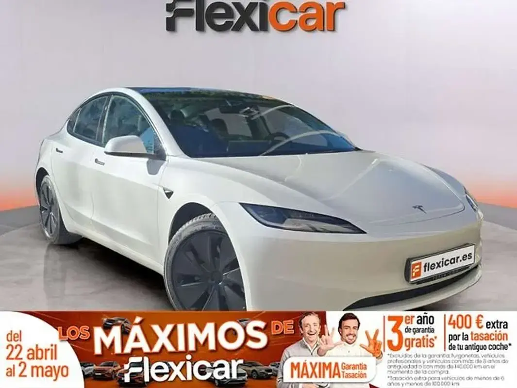 Usado Tesla Model 3 RWD 188 kW (256 CV) 2024 Blanco Berlina