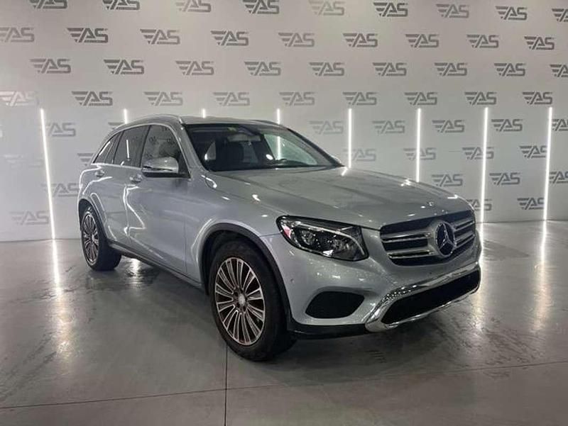 Usado Mercedes GLC250 AMG line 211 CV (155 kW) 2016 Gris SUV