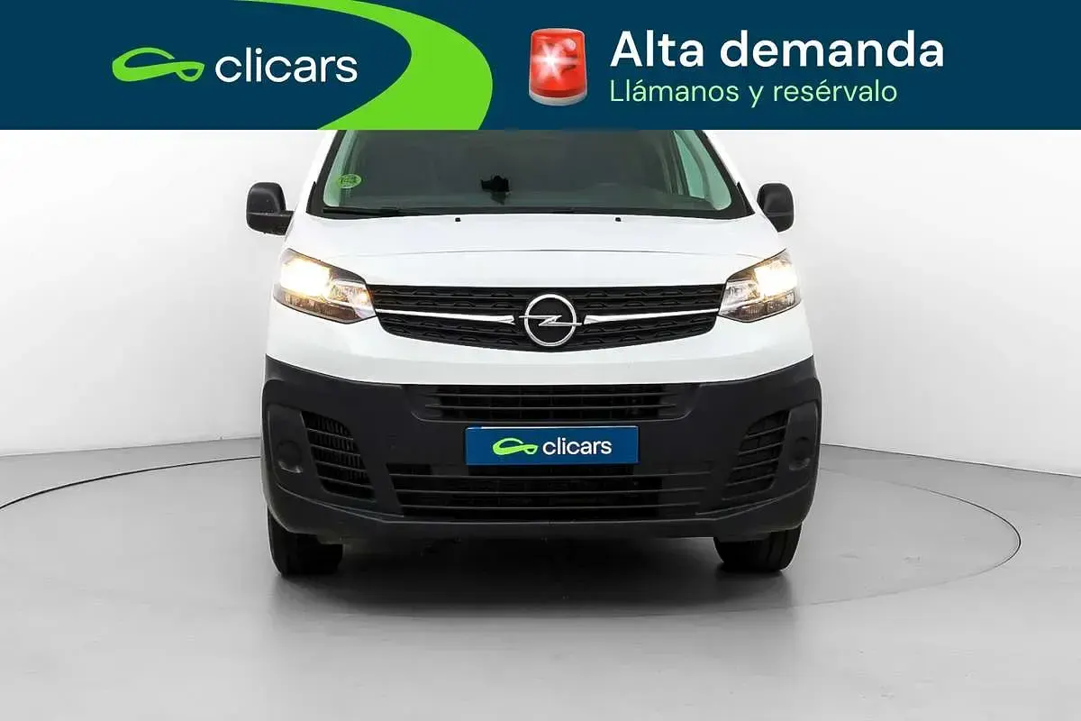 Usado Opel Vivaro-e Combi 102 CV (75 kW) 2022 Blanco Monovolumen