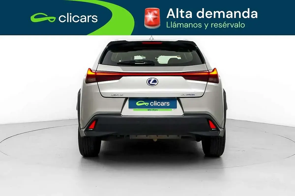 Usado Lexus UX 250h Business Edition 184 CV (135 kW) 2019 Gris SUV